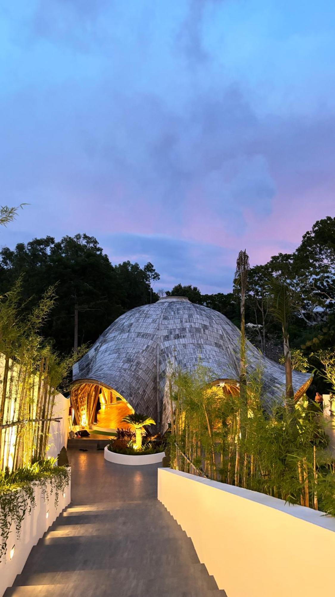 Hotel Mantra Wellness Center Uluwatu Exterior foto