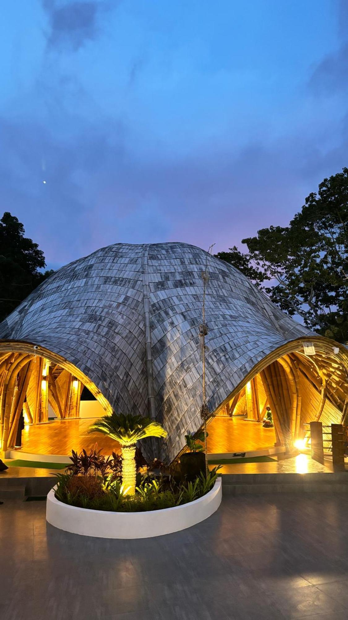 Hotel Mantra Wellness Center Uluwatu Exterior foto